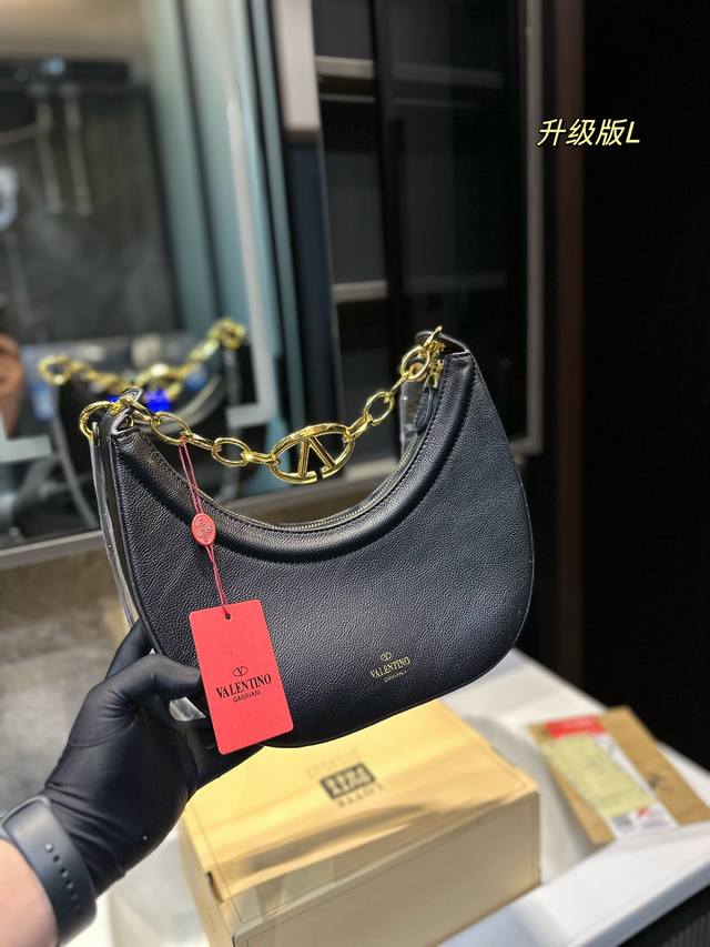 礼盒包装 华伦天奴valentino女士 Valentino 秀款 Black Tie Valentino Letter Bag 来自valentino 的信袋