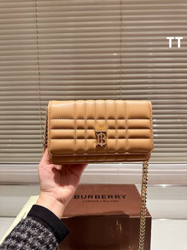 巴宝莉 Size 20 折叠礼盒 Burberry Tb包新品 高品质哦