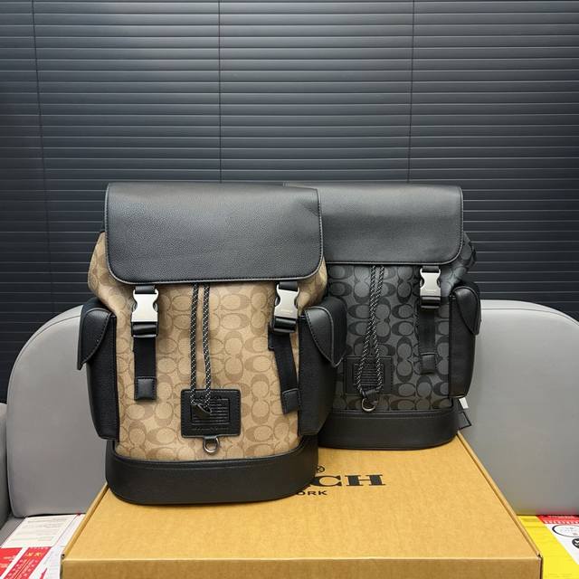 Coach 蔻驰 高货 Rivington限定双肩包 男士大容量背包 印花书包 电脑包 经典logo搭配原厂工艺材质 休闲百搭 实物拍摄 原厂面料 配送防尘袋