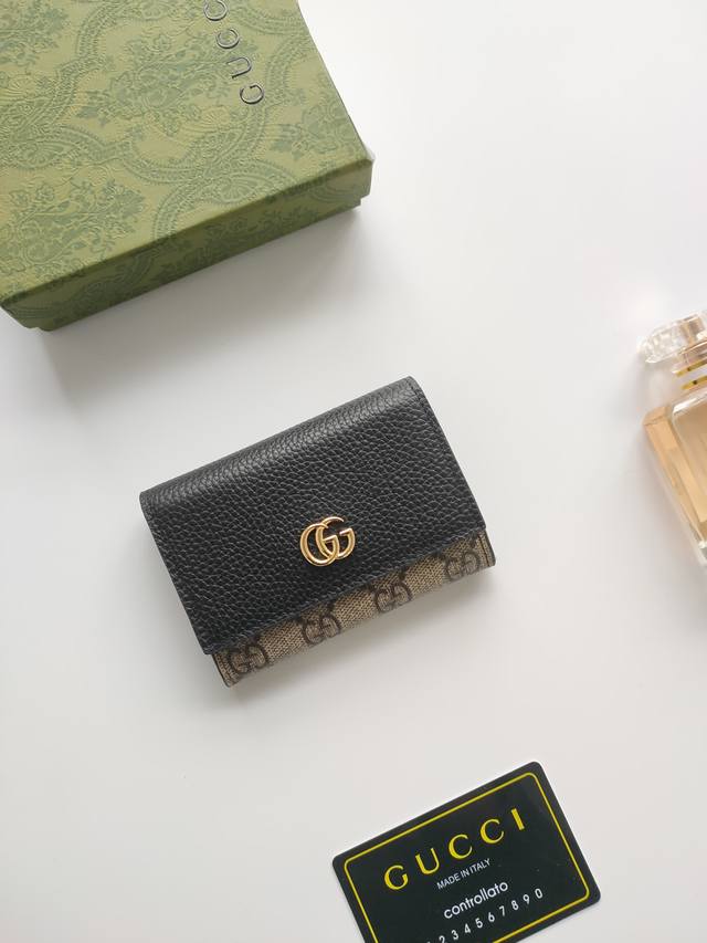 Gucci 出新款 New 零钱包 卡包card Bags 编号739525