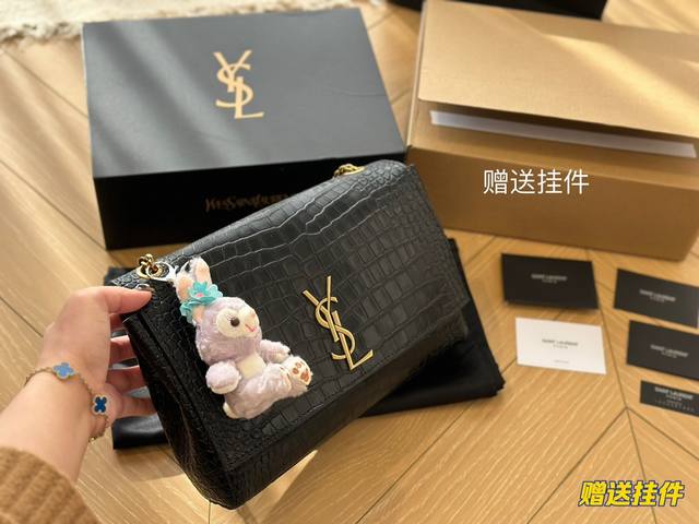 原单 Ysl 双面 Kate Saint Laurent双面kate软包可预定啦 复古链条高级感十足不同材质诠释多样风格双面问玩转高街风 尺寸22*14 28*