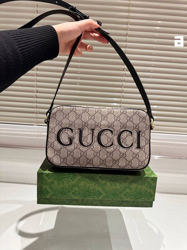 礼盒 Gucci 相机 新品 原版古奇斜挎包24年新品 尺寸24Cm