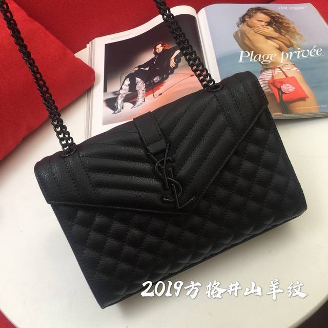 原单配盒子 山羊纹方格 Envelope Medium Bag 美出天际的ys.L质感一点也不输小香 大气时尚集于一身 一链三背 单链条斜挎 双链条单背 单链条