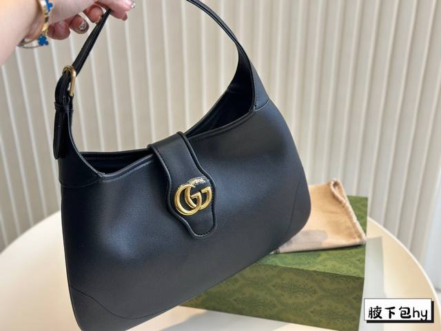 Gucci 新款腋下包全皮guccinew容易有划痕 耐磨好看哪 山羊皮hobo 新月腋下包 38*25Cm