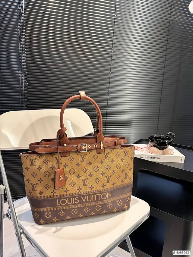 Lv 托特包tote 质感爆棚的美 上身真的太太太有质感啦 日常逛街不要太吸晴 尺寸 34 27 货号6 2改版