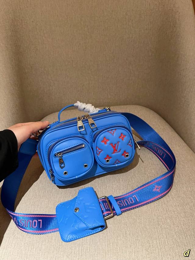 Louis Vuitton Lv 路易威登 Utility Crossbody三合一相机包炸药包 尺寸20×13×4 礼盒包装