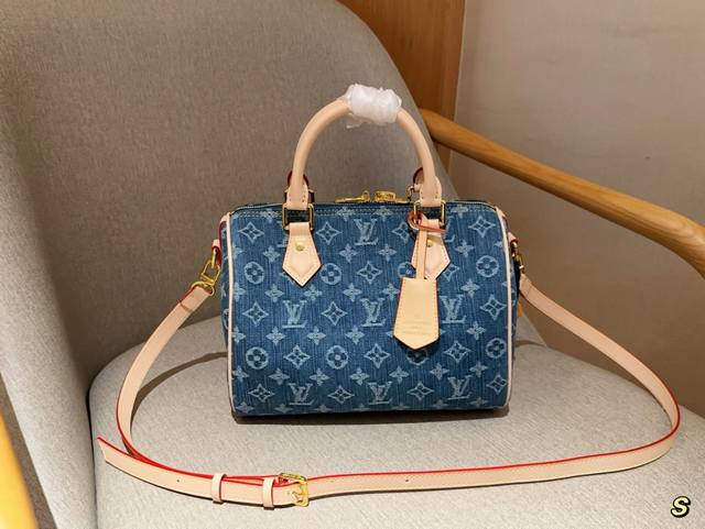 Lv 路易威登 Speedy牛仔丹宁枕头包 尺寸25Cm 礼盒包装