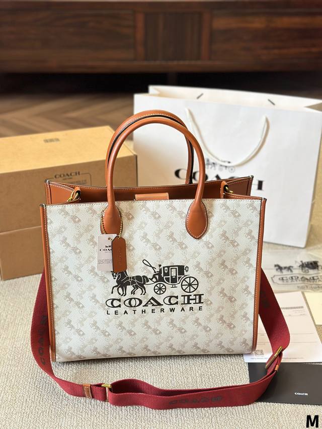 牛皮版本 Coach 1 2024 Vew 超级轻便！Ace 托特包35 : Cargo Tote 配备可拆卸肩带 向肩背司斜挎 经久耐用的百搭款式采用了特别的