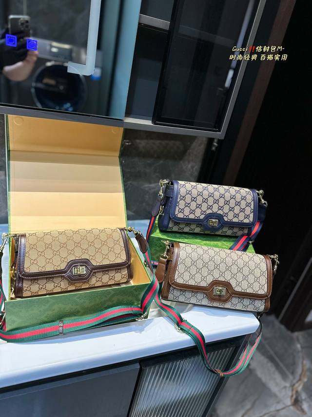 Gucci 24Ss 新款 Gg 斜挎包 最新系列 这个款复古韵味特别浓，原版内里！上身效果也超赞，主要以精致特别的五金来提升整体质感。尺寸27