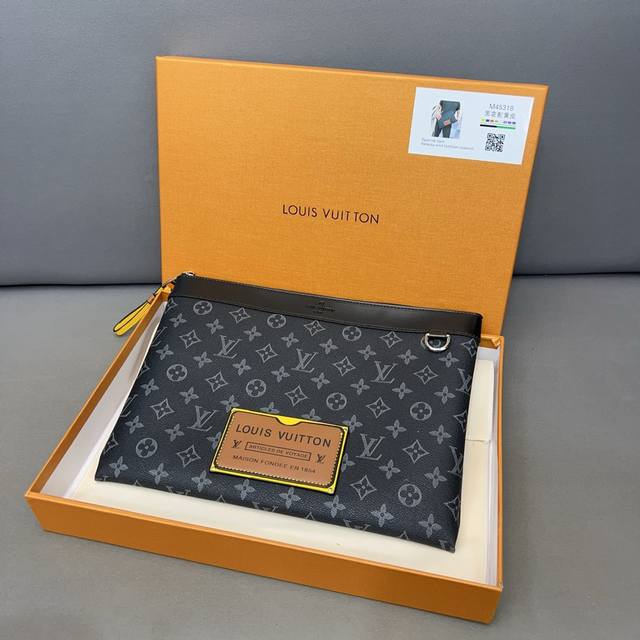 Louisvuitton 路易威登 Discovery手袋 手拿包 印花信封包夹包 采用精湛镶嵌细工，实物拍摄 原厂原版面料 配送防尘袋 礼盒 29 X 19