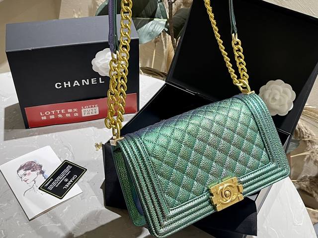 鱼子酱牛皮 折叠礼盒 原单 Chanel 珠光 Leboy 顶流款 百看不厌 Chane Leboy新品菱格辣妈包 经典 集高端于一身 梦幻之作 尽显女人气质