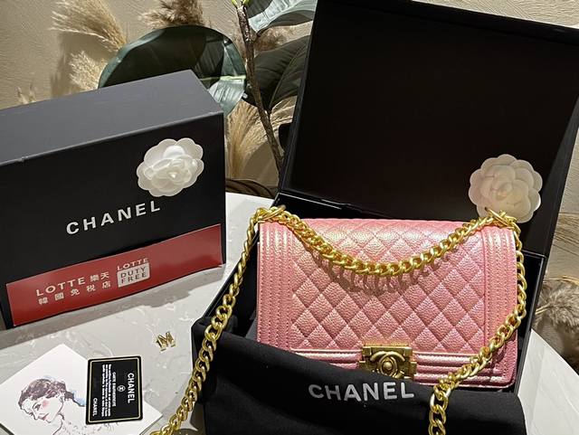 鱼子酱牛皮 折叠礼盒 原单 Chanel 珠光 Leboy 顶流款 百看不厌 Chane Leboy新品菱格辣妈包 经典 集高端于一身 梦幻之作 尽显女人气质