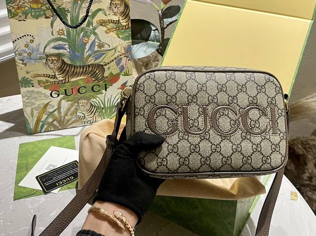 原单老花 牛皮 礼盒包装 Gucci 相机 新品原版古奇斜挎包24年新品 尺寸24cm