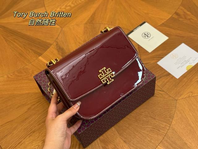 配盒 size：22.16cm TB 新款豆腐包 tory burch 双链条斜挎手提！ 托里伯奇又是一枚小可爱