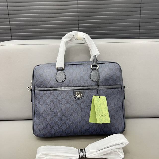 Gucci 古奇 Ophidia 双G徽标可拆卸可调节肩带 GG Supreme 帆布 公文包 中号 男女同款情侣款 深灰色原单GG公文包 男包 电脑包 手提包