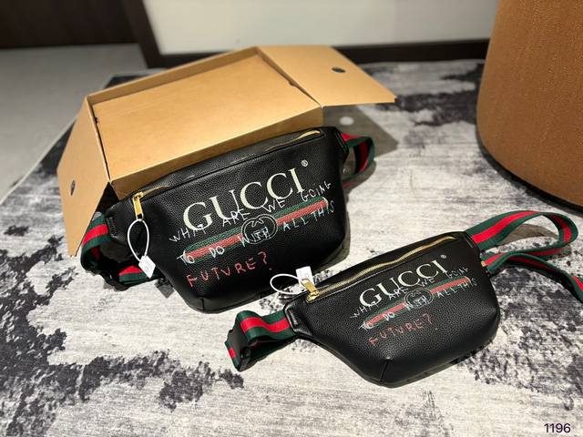 大号 迷你号 配礼盒 Gucci 新款胸包 腰包 今年最火的一款，官网正品的质量 酷奇腰包胸包！古奇 GUCCI 专柜最新同款腰包 胸包 特别有范的一款潮包 官