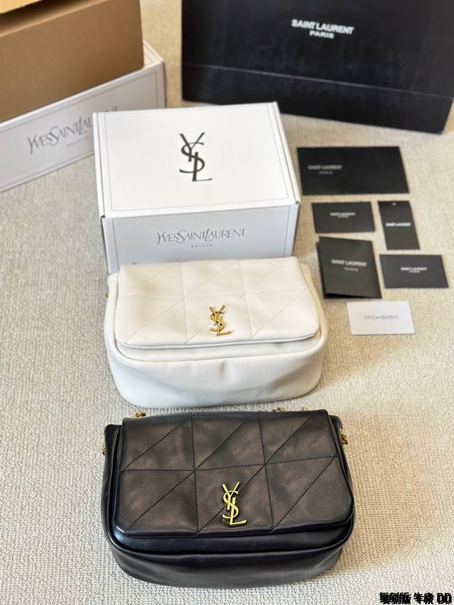 牛皮版本 YSL Jamie绗缝纹路购物袋 大tote感觉太温柔了简直 随意搭配都出彩#ysI 25 15cm