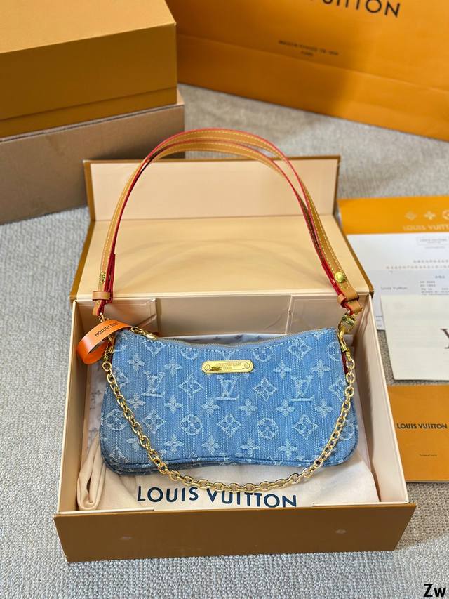 原版布 新款 LV 路易威登 WALLET ON CHAIN IVY腋下包 尺寸23 12cm