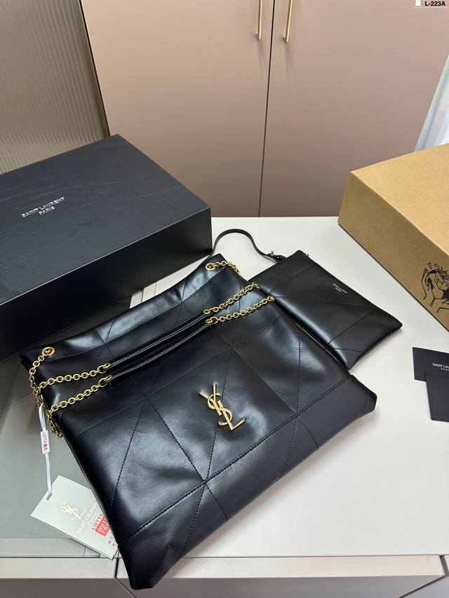 圣罗兰YSL 垃圾袋 Tote包 大tote感觉太温柔了简直 随意搭配都出彩 L-223A尺寸34.5.34折叠盒飞机盒