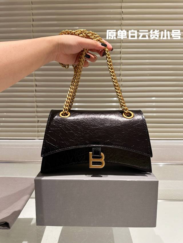 原单白云货 头层皮 巴黎世家新款沙漏包 鳄鱼纹 crush bag 帅炸裂！！！ Balenciaga 巴黎世家 新款沙漏包 CRUSH Bag CRUSH双链