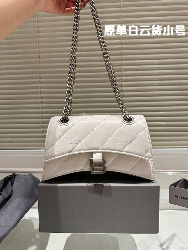 原单白云货 头层皮 巴黎世家新款沙漏包 鳄鱼纹 Crush Bag 帅炸裂！！！ Balenciaga 巴黎世家 新款沙漏包 Crush Bag Crush双链