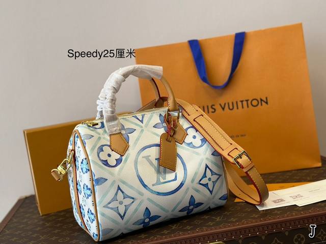 折叠盒 Size：25Cm L家经典speedy 可手提 可斜挎 Speedy永远是我心里面的白月光