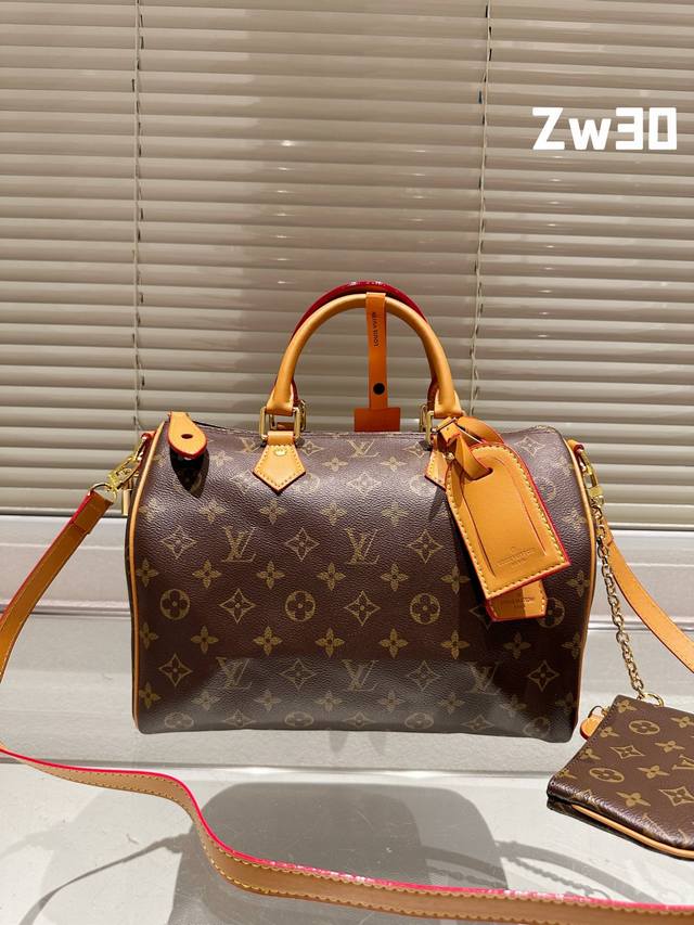 Lv Keepall Bandouliere 30 旅行袋 超酷中lv Keepall老花旅行袋 Lvkeepall 出差旅行最常用的一只包 这是超酷的一只包