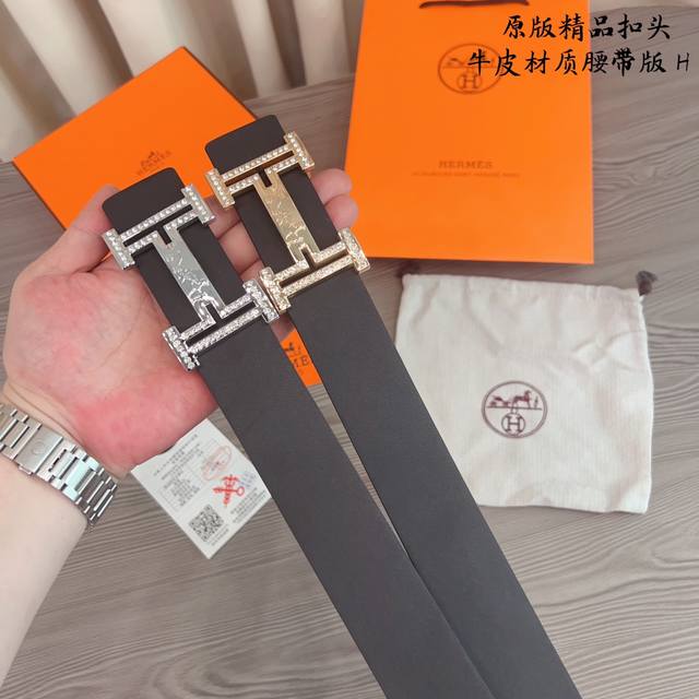 原版品质打孔 品牌：爱马h家 男款 颜色：黑 扣头：金 银 扣头：原版精品纯铜五金扣头 带身：原版牛皮 尺寸：宽约：3.8Cm 长约：95Cm-125Cm 类别