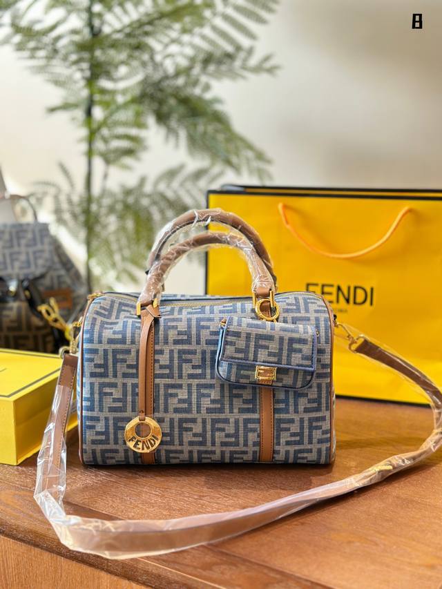 Fendi Mini零钱包