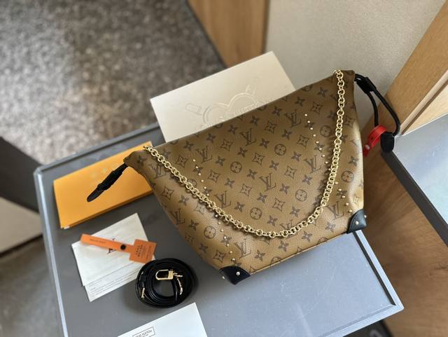 顶级原单 “折叠礼盒官网飞机盒” Lv 25Ss秀款水桶包， Louis Vuitton 2025早春系列水桶包 新季包袋作品中最引人注意的新款néonoé 水