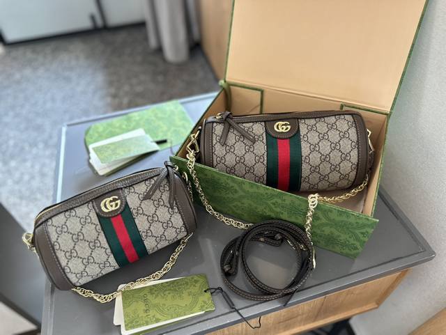 礼盒包装 Gucci 巴比龙 圆筒包 最新系列，上身效果也超赞，百搭休闲款 北面联名款 圆桶包 尺寸 18Cm 22Cm