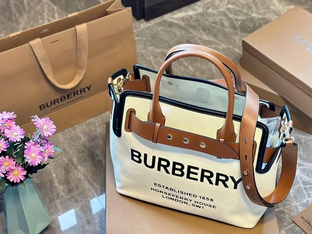 Burberry 巴宝莉帆布购物袋tote 简直必备款 上身真的很好看 经典气质款 日常出行 容量很大 尺寸32 29