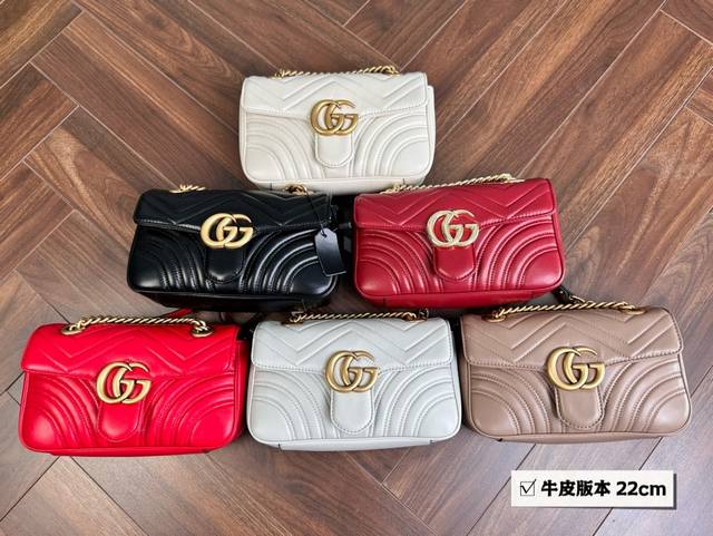 折叠礼盒gucci L Gg Marmont 系列 酷奇经典百搭 万年不过时的一款马蒙原单品质 尺寸22Cm