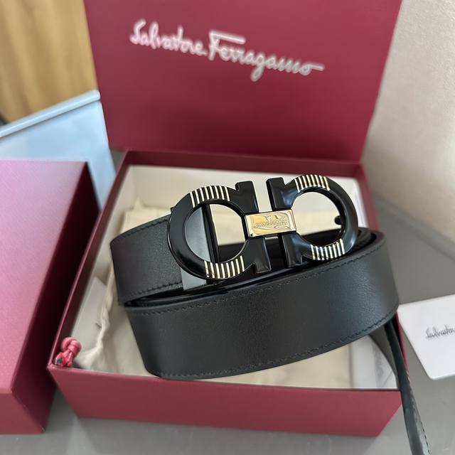 全套包装礼盒手提袋小票原单正品 菲拉格慕 Salvatore Ferragamo 专柜款小牛皮女士腰带，双面头层 搭配官网新款经典款8字铜扣，宽度3Cm 长度可