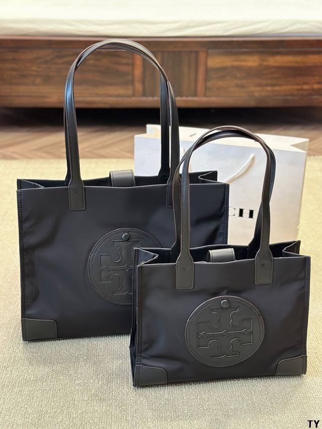 高版本 上新tory Burch 托里伯奇 2022新品购物袋手提斜挎单肩多用 定制面料logo五金原版一比一品质 炒鸡百搭实用的一款 喜欢的美妞赶快入手吧 店