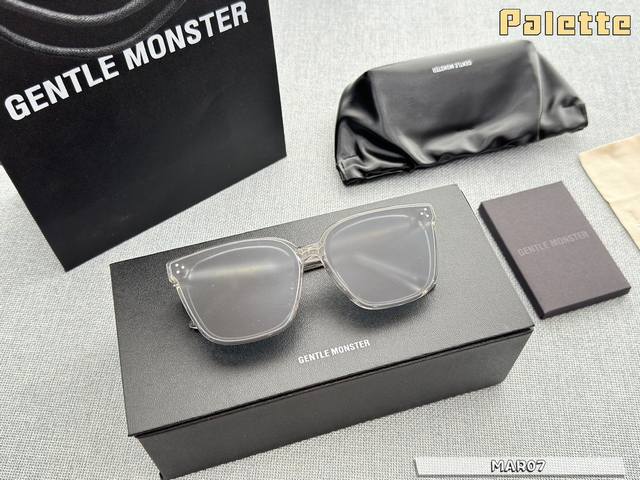 附带专柜礼盒 Gentle Monster Gm Palette墨镜酷感十足 男女同用 送男友第一首选真的超级好看 大脸方脸的妹子可以大胆入手真的很显脸小 偏光