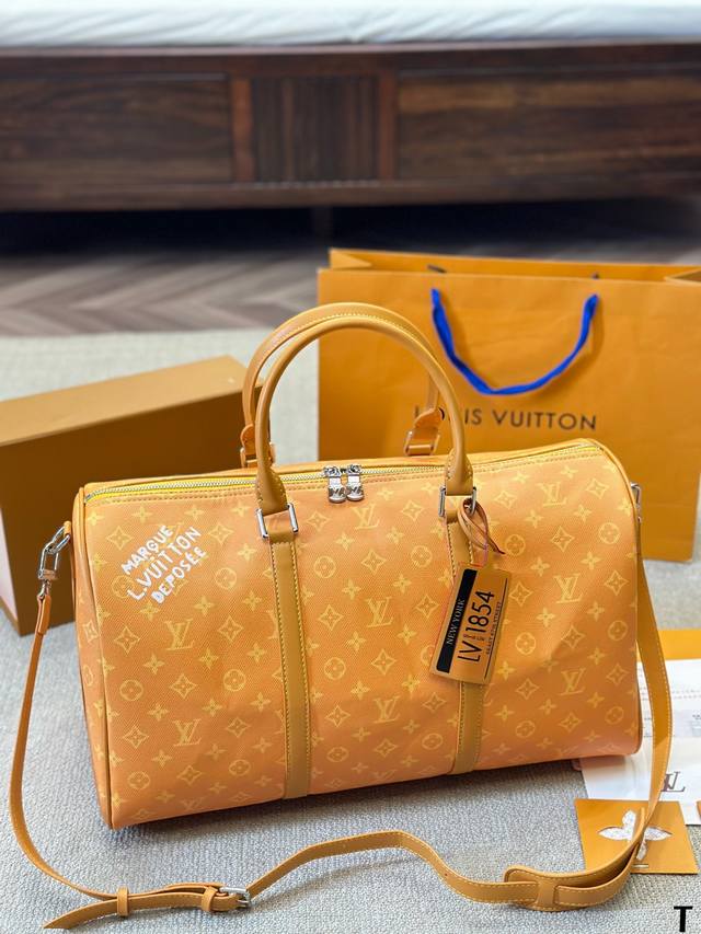 Lv Keepall Bandouliere 45旅行袋 超酷中lv Keepall老花旅行袋 Lvkeepall 出差旅行最常用的一只包 这是超酷的一只包 可