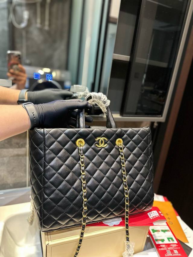 Chanel 手提包 复古优雅 满满的高级感 大小适中 容量感人 休闲正装皆可轻松驾驭 M尺寸 34 27