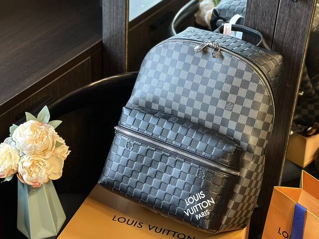 好物推荐／高颜值双肩包／Lv Discovery品牌：路易威登 Louis Vuitton Discovery 百搭通勤经典老花帆布拼牛皮双肩包 Lv最好看的双