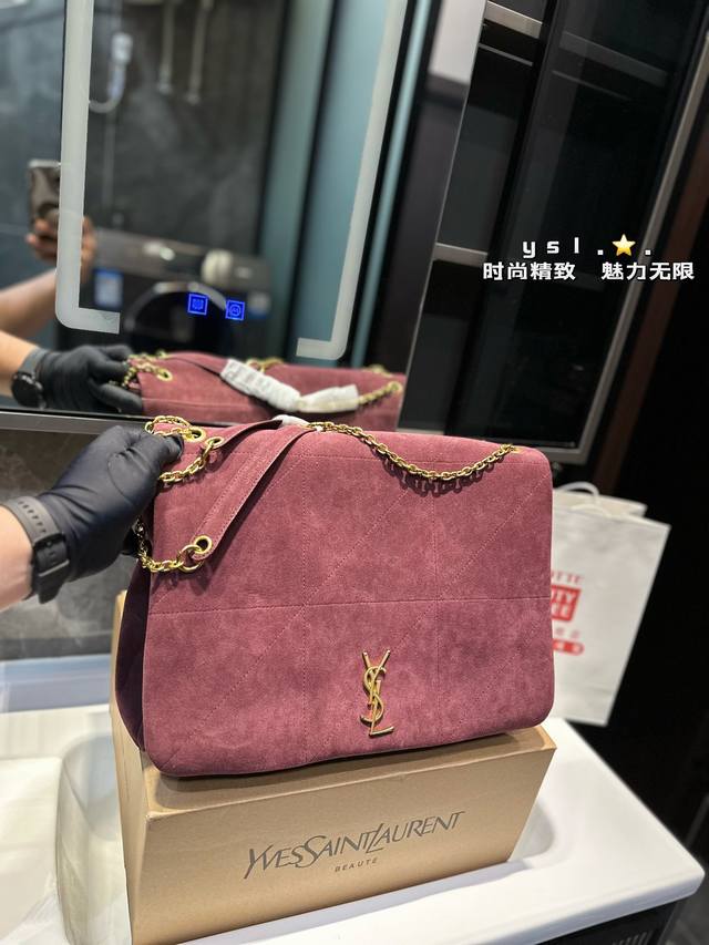 礼盒包装 圣罗兰ysl Kate翻毛皮链条包 颜色搭配很有复古的感觉 高级又不失优雅 超有氛围感 尺寸 35 通勤 休闲 约会通通可搭