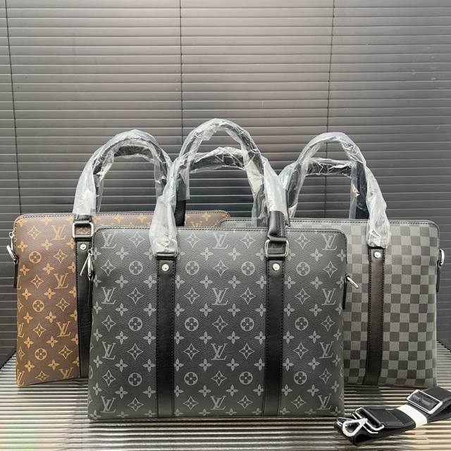 Louisvuitton 路易威登 男士公文包 电脑包 斜挎手提包 采用精湛镶嵌细工，经典百搭 实物拍摄 原厂原版面料 高端品质 配送防尘袋 38 X 27 C