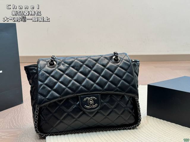 香奈儿 Chanel 新品菱格包金属 Logo 大气时髦一眼就爱上 Vintage高级感满满 简约大气 尺寸 29 22