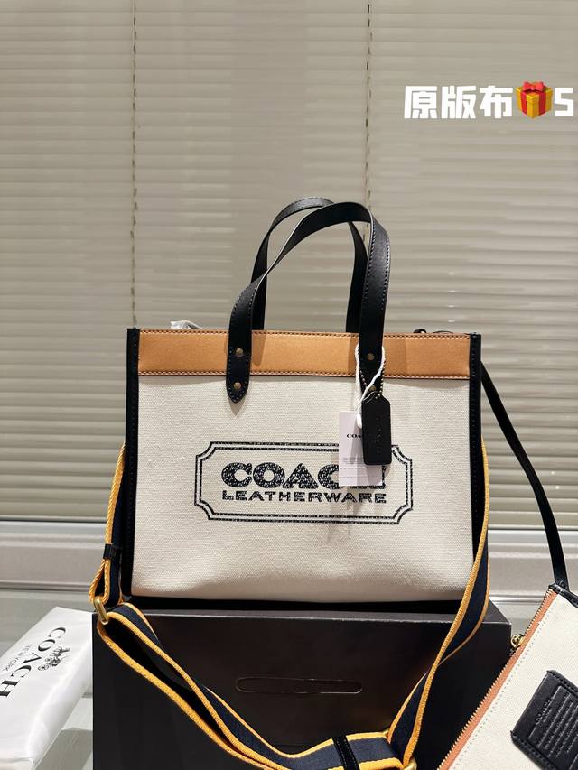 顶级原单牛皮版本 最爱的一款coach托特小手袋 Field Tote30 终于来啦～～带上小手袋出街吧。 西这季coach除了小号托特包，太适合小仙女们出游啦