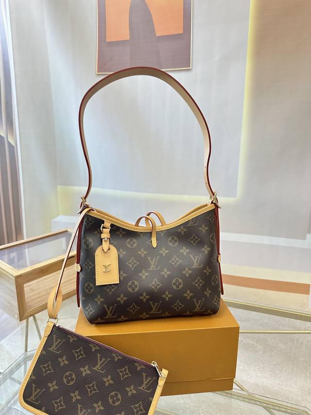 折叠礼盒飞机盒 Size：29*24Cm Lv Carryall 新款购物袋 这款包真的太有味道了，浓浓的复古风情，Vintage 的精髓体现的淋漓尽致，灵感源