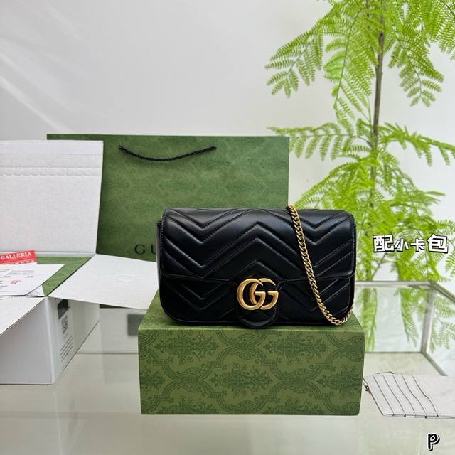 全套包装 Gucci Marmont 新款 一定要入手的小马蒙包 Marmont最最经典的双g 皮质！五金！对纹！完美！ Size：22 12Cm