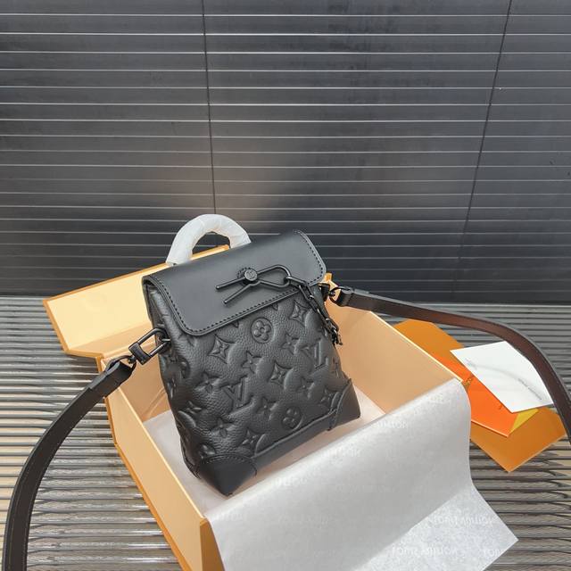 Louisvuitton 路易威登 Steamer Nano牛皮手袋 单肩包 情侣款斜挎包 采用精湛镶嵌细工，实物拍摄 原厂原版面料 配送防尘袋 折叠礼盒 18