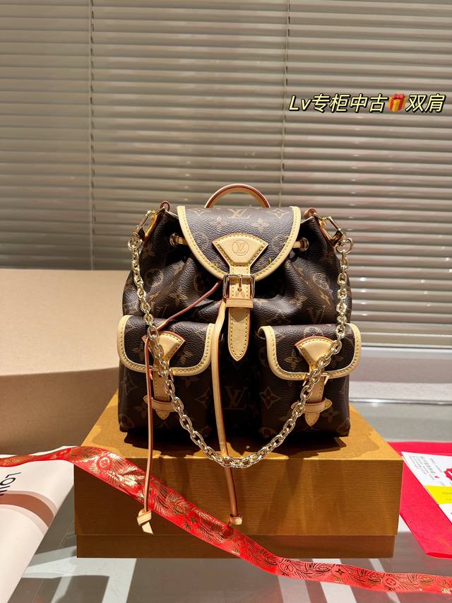 原单 Lv Duma双肩包 新款 老花小号bb双肩包 顶级牛皮 原单品质 尺寸23 28Cm