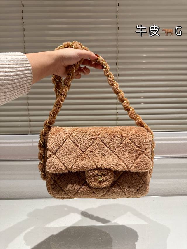 原版毛 Chanel 泰迪毛 Cf系列 时装 休闲 不挑衣服 尺寸25 27Cm