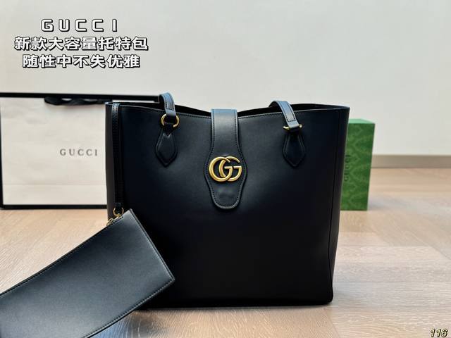 酷奇gucci 托特包 随性中不失优雅 飒飒的感觉超实用 当之无愧的百搭之王 搭配任何风格完全没问题 尺寸35 32