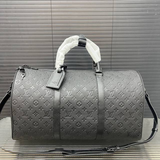 Louisvuitton 路易威登 Keepall 牛皮压花旅行袋 手提包袋 机场包 实物拍摄 50 Cm。